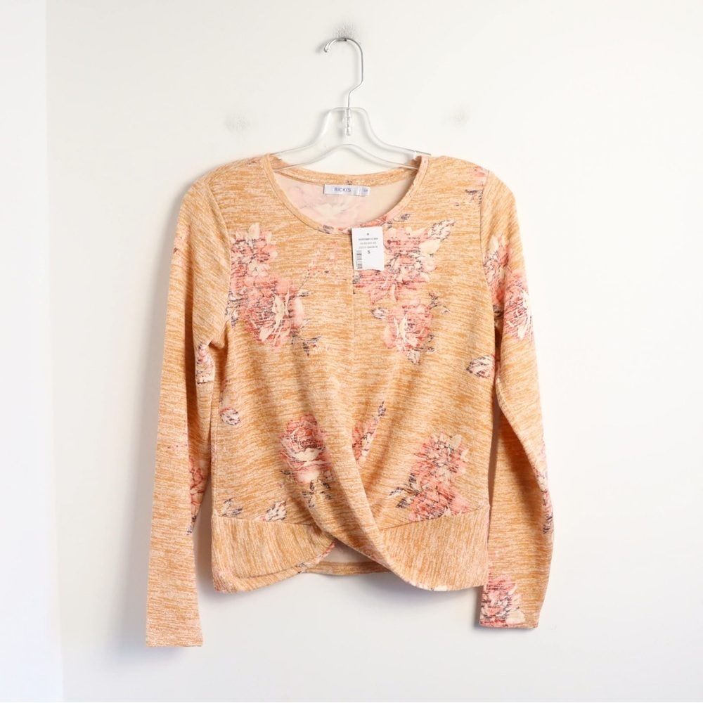Ricki's NWT orange floral knit top front twist sweater new long sleeve stretch S